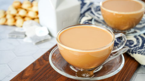 Kong Sik Nai Cha Hong Kong Style Milk Tea 2 of 4 480x270 1