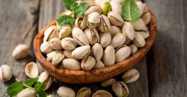 14 Pistachio Benefits that Prove this is the Best Snack Ever mobilehome